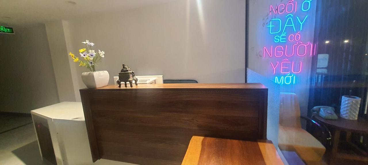 Karola Hotel Дананг Экстерьер фото